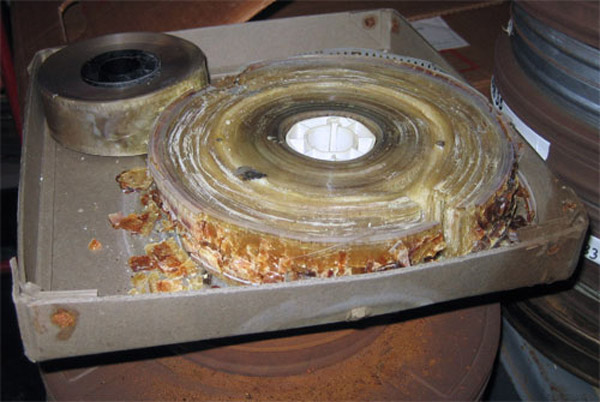 Nedbrudt karamelfarvet nitrat